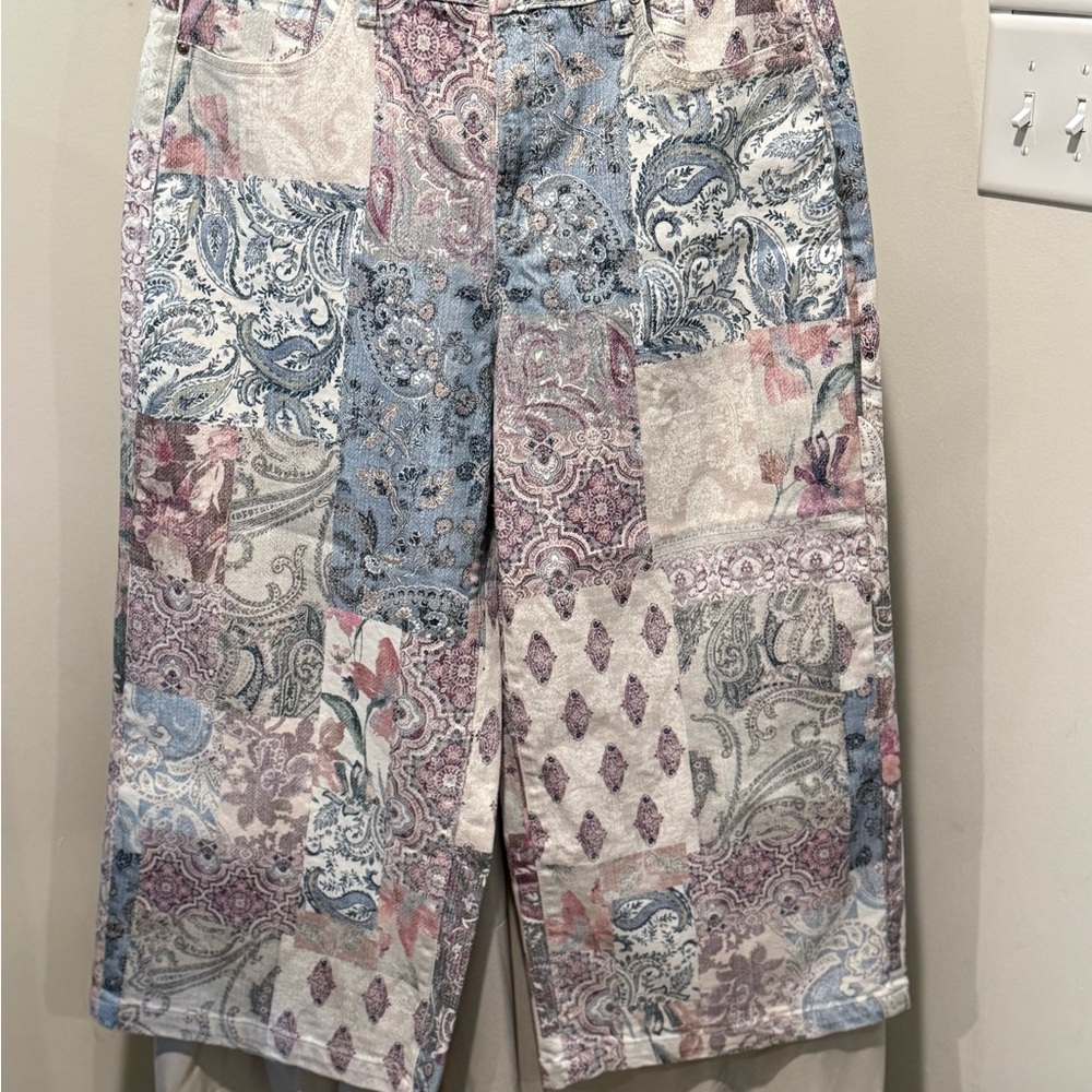 Chico's High Rise So Slimming Wide Leg Patchwork pants